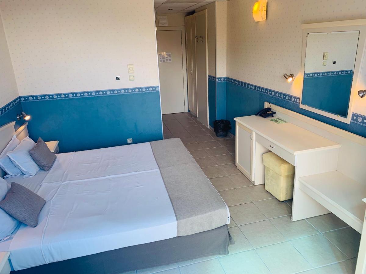 Aphrodite Hotel (Adults Only) Goudstrand Buitenkant foto