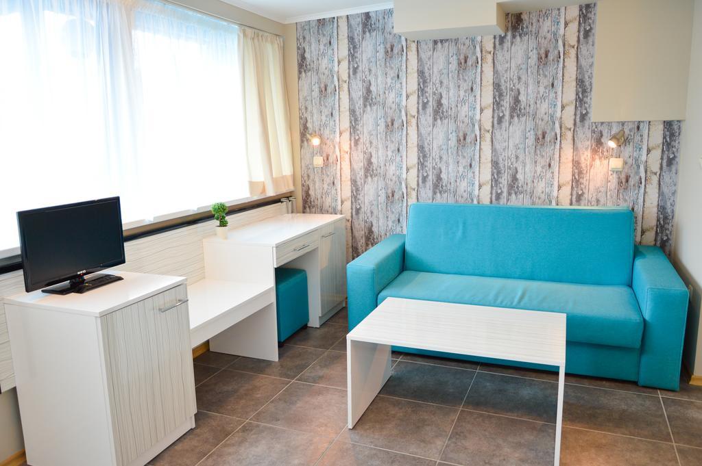 Aphrodite Hotel (Adults Only) Goudstrand Buitenkant foto