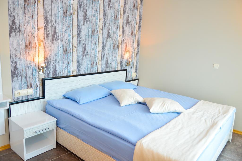 Aphrodite Hotel (Adults Only) Goudstrand Buitenkant foto